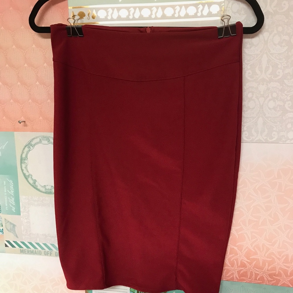 Pencil skirt